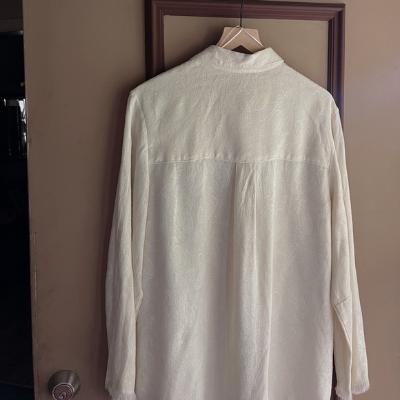 Zara Vintage Embossed Sewed Pattern Button-Up Blouse - Picture 10 of 12